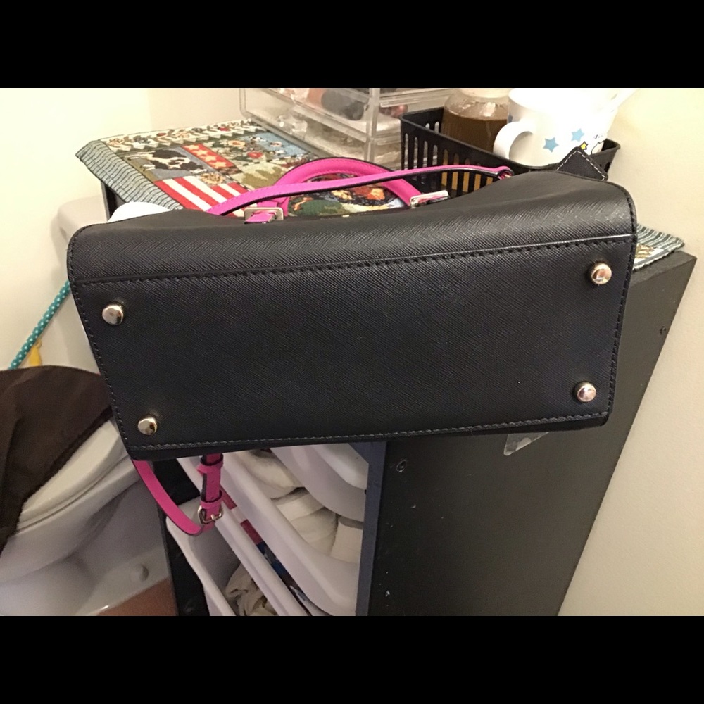 Handbag - Picture 5 of 5